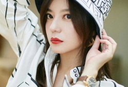 吃瓜爆料赵薇是真的吗,吃瓜爆料背后的真相